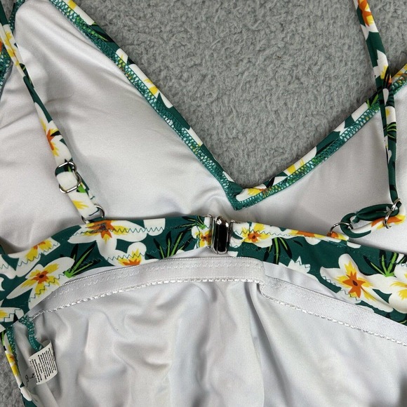 Cupshe Swimsuit Women Size Medium Green Floral Young and Vigor Print One Piece - Picture 9 of 12